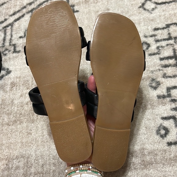 Steve Madden Wizen Sandal - Picture 4 of 4